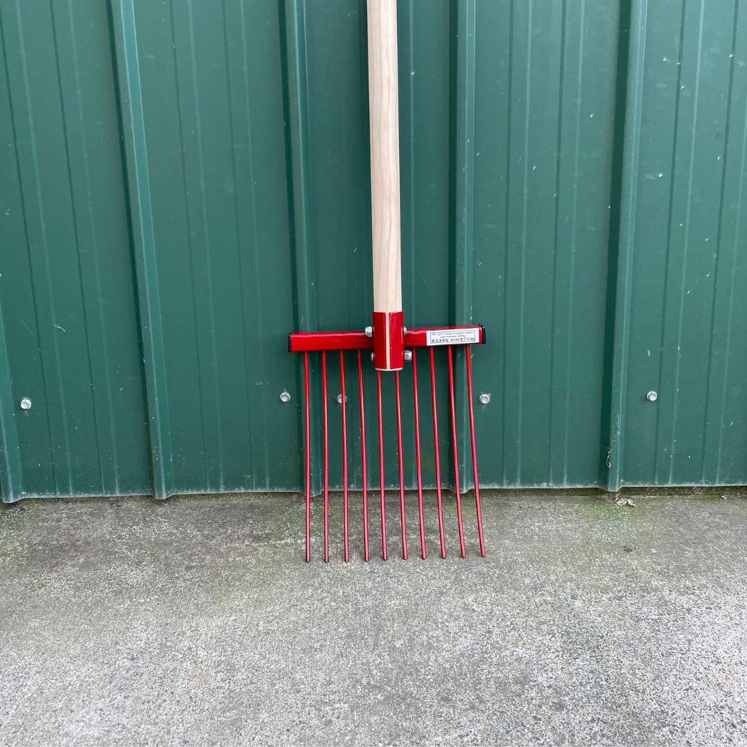 Millenia Kids Classic Stable Rake