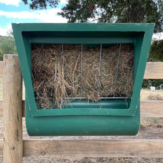 hay feeder nz, horse hay feeder nz, horse feeder, equine hay feeders