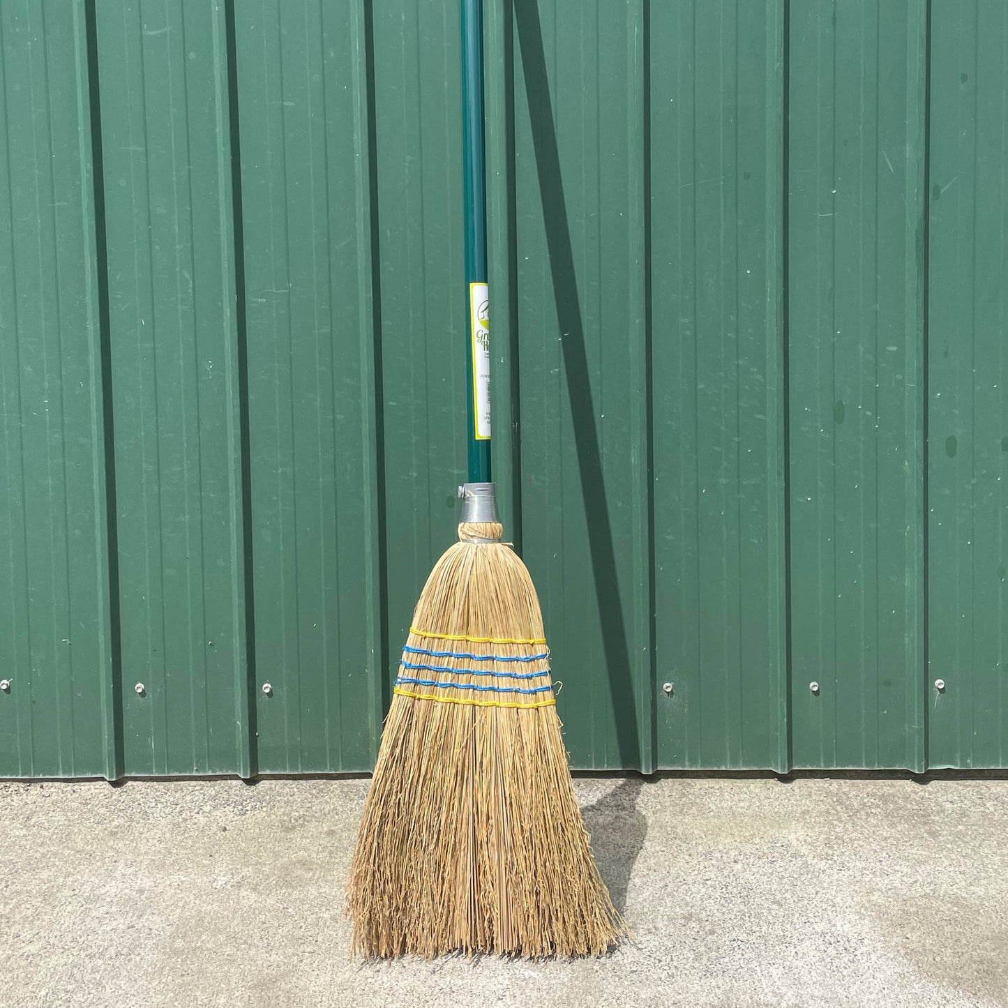 Corn Stable Broom