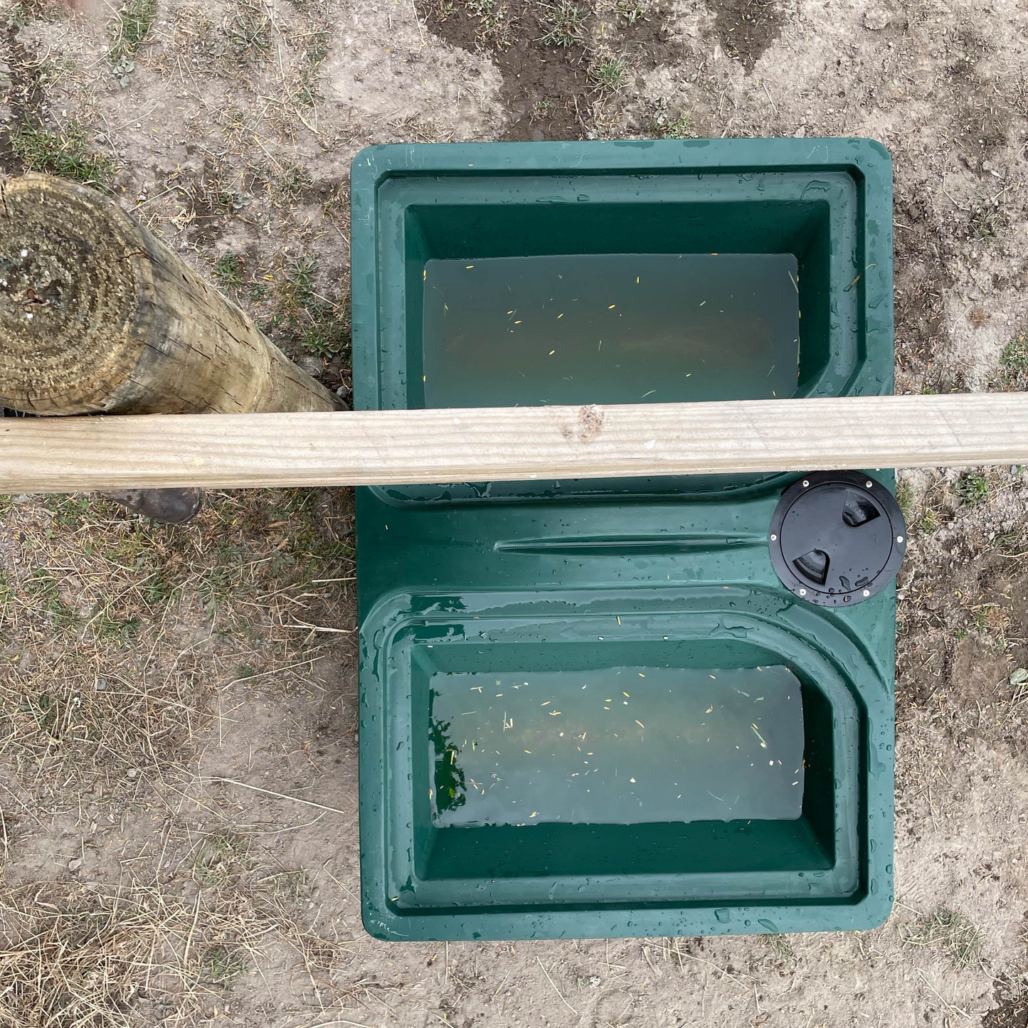 220 Litre Square Sunblok Water Trough (Pick-Up Only)